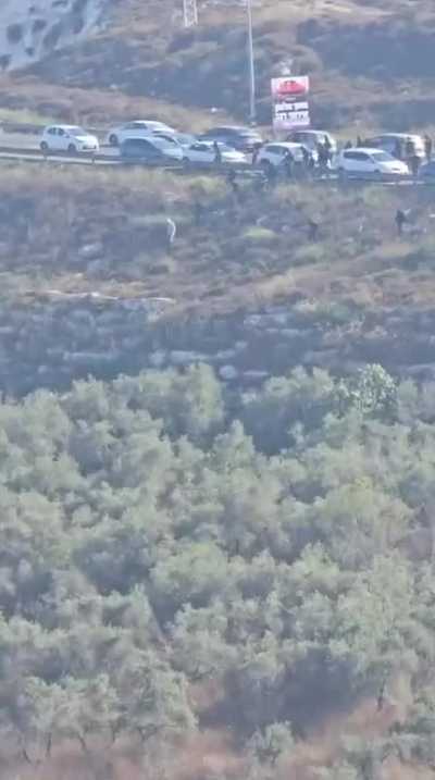 Israeli Settlers Storm Palestinian Village Near Nablus